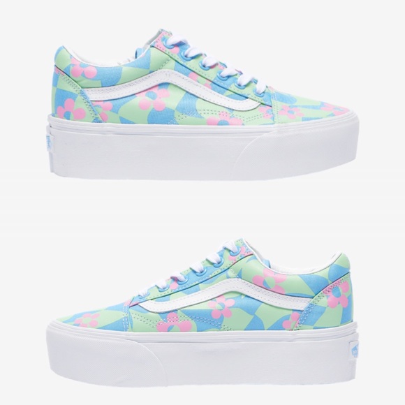 Vans Shoes - Vans Old Skool Stackform Women's
Shoe Sneaker Floral Blue womens size 6-10